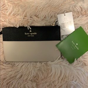 NWT Kate Spade wristlet